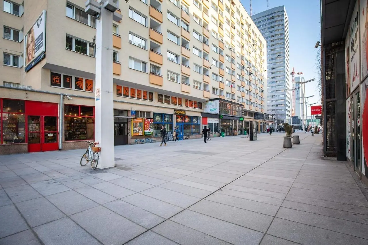 Apartment Rent Like Home - Zlota 11 Warsaw